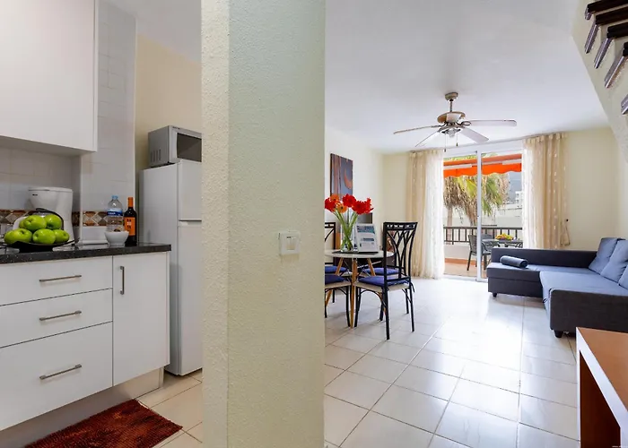 Two Bedrooms In Parque Santiago 2